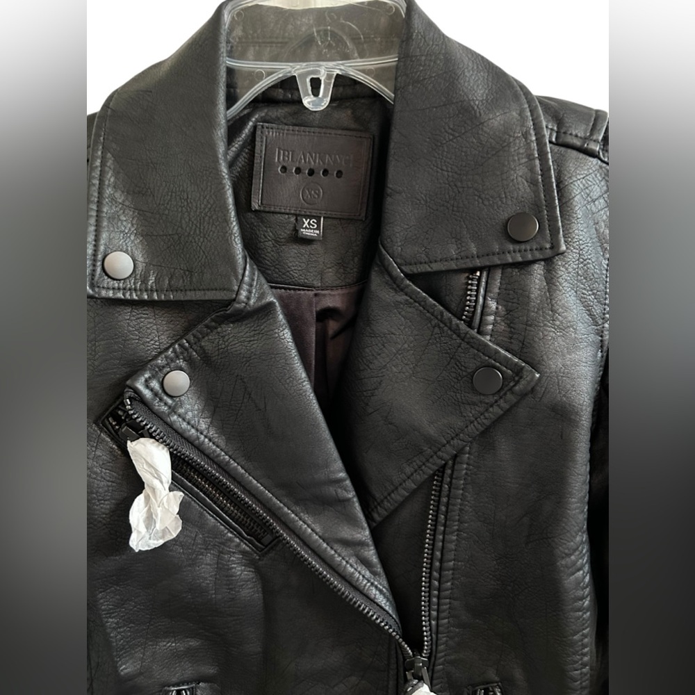 BLANK NYC Vegan Leather Moto Jacket In Onyx Sz XS/S ✨NWT✨ - Picture 4 of 14